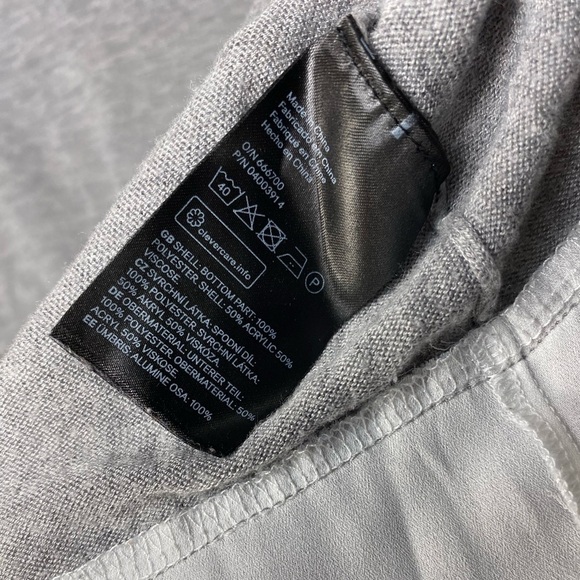 H&M sweater with shirt attachment | size large - Picture 4 of 4